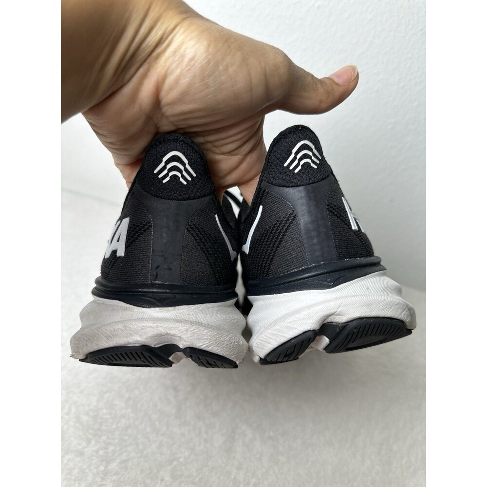 Hoka One One Clifton 9 Women's Size 7.5B Black White Running Lightweight Shoes - Picture 8 of 13